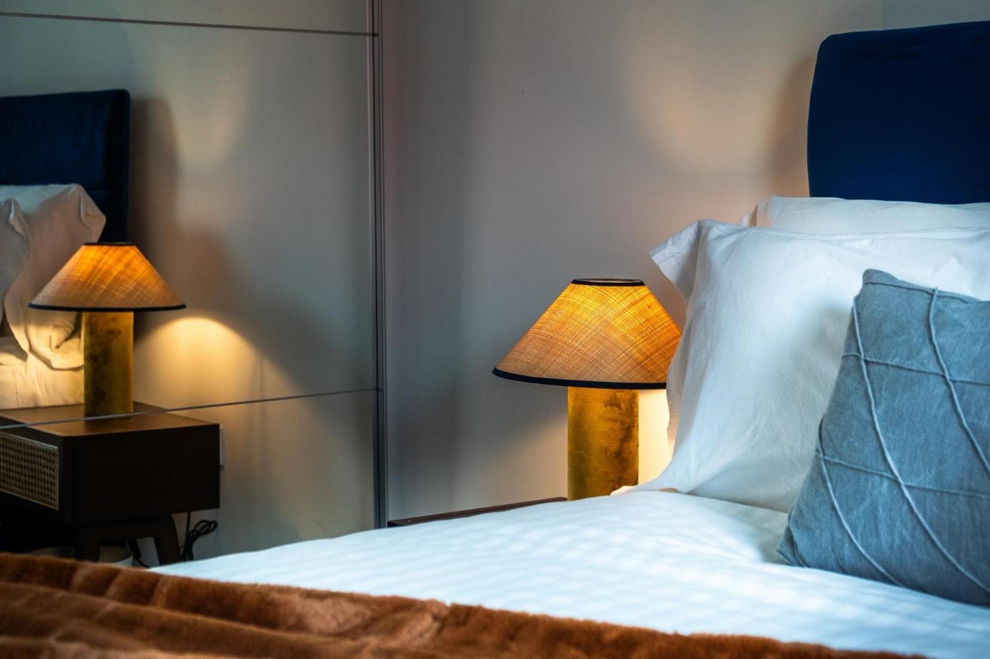 Luxurious & Glamorous Centrally Located 2 Bedroom 2 Bathroom Apartment - Central Birmingham - Secure Parking - Netflix Esterno foto