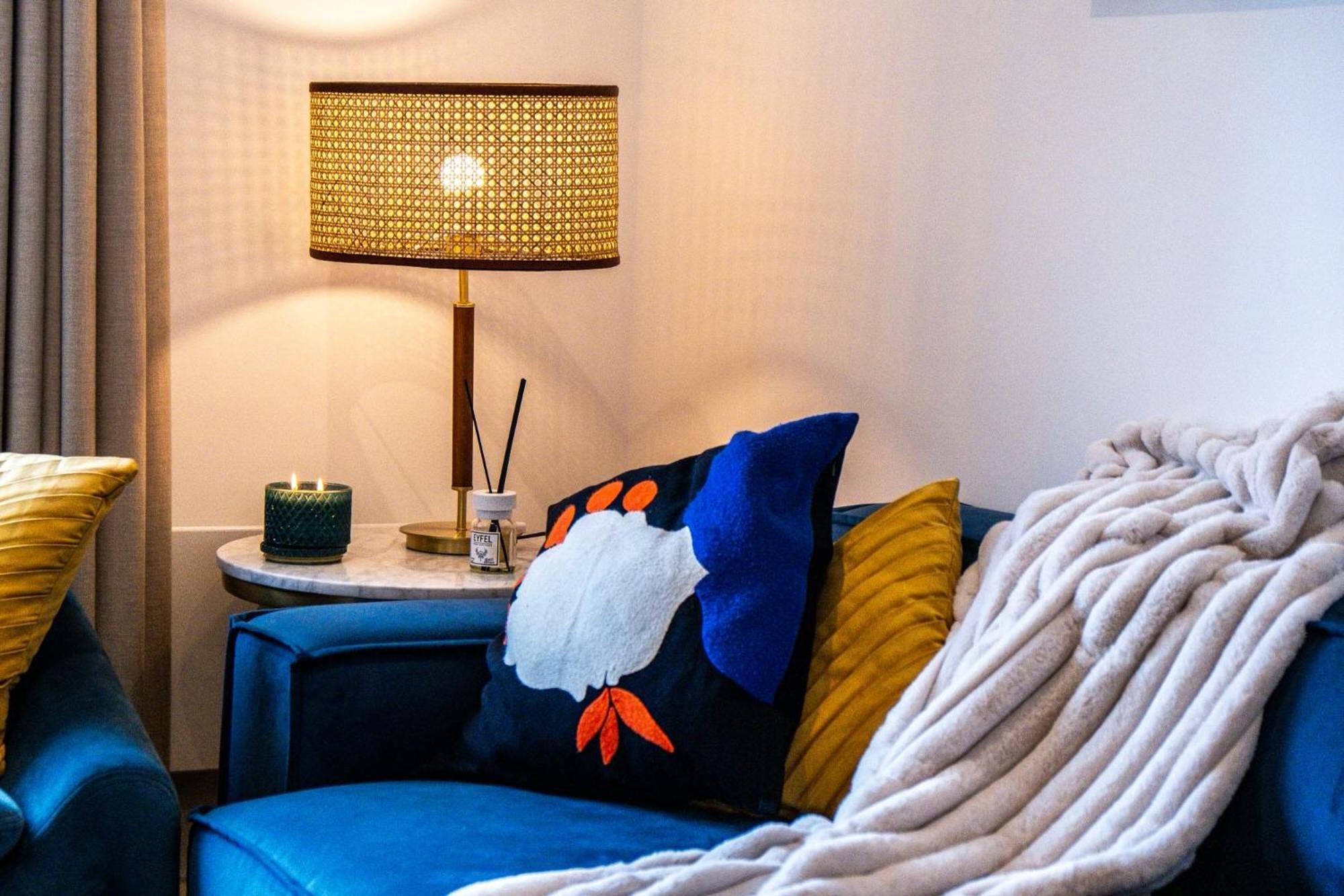 Luxurious & Glamorous Centrally Located 2 Bedroom 2 Bathroom Apartment - Central Birmingham - Secure Parking - Netflix Esterno foto